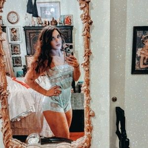 💙 Lovely baby blue vintage nightgown